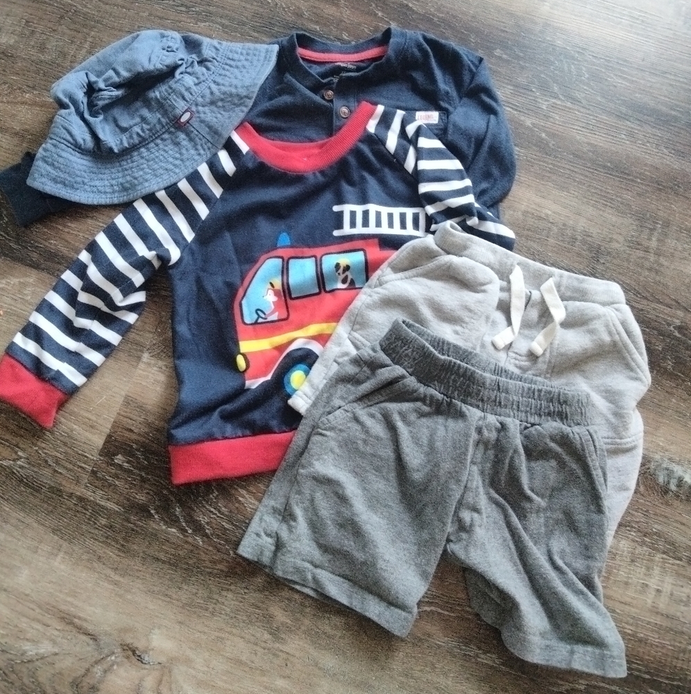 3T long sleeve and shorts bundle